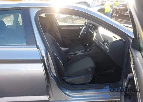 2021 Volkswagen Jetta 1.4T R-Line/1.4T S/1.4T Se from USA, damaged, VIN 3VWC57BU0MM063011